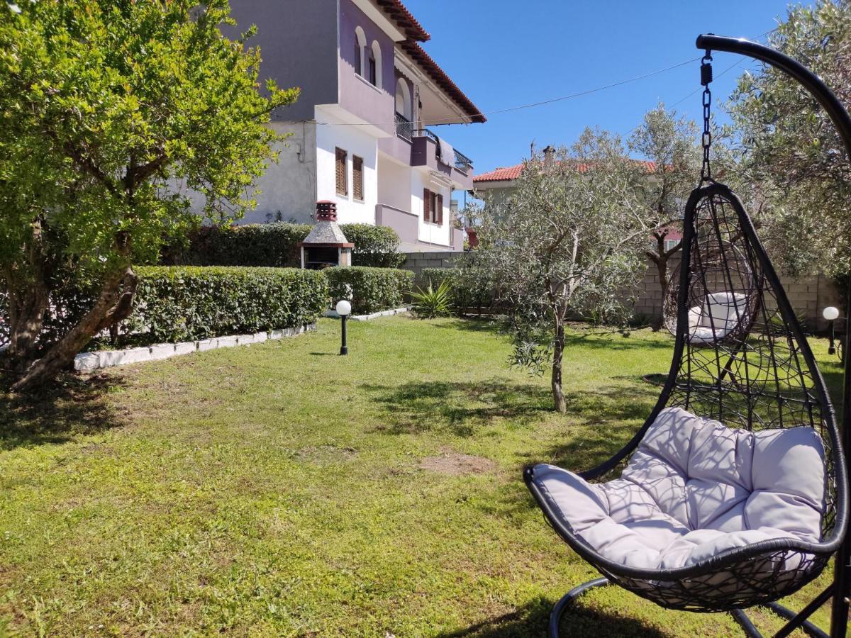 Villa Elina House And Garden à Nikiti  Extérieur photo